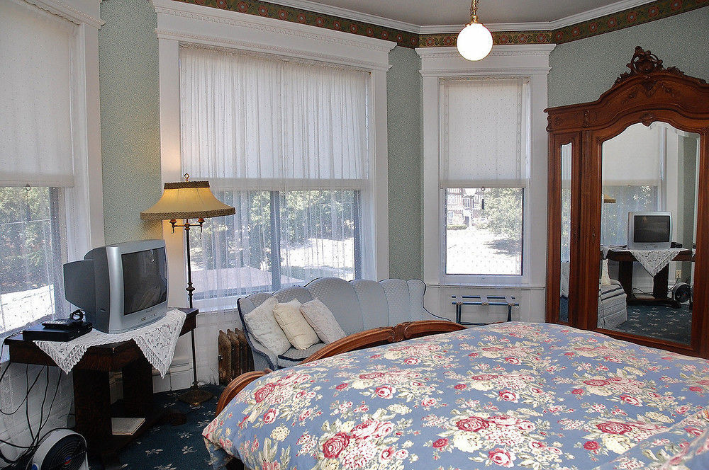 The Grand Anne Bed And Breakfast Keokuk Dış mekan fotoğraf