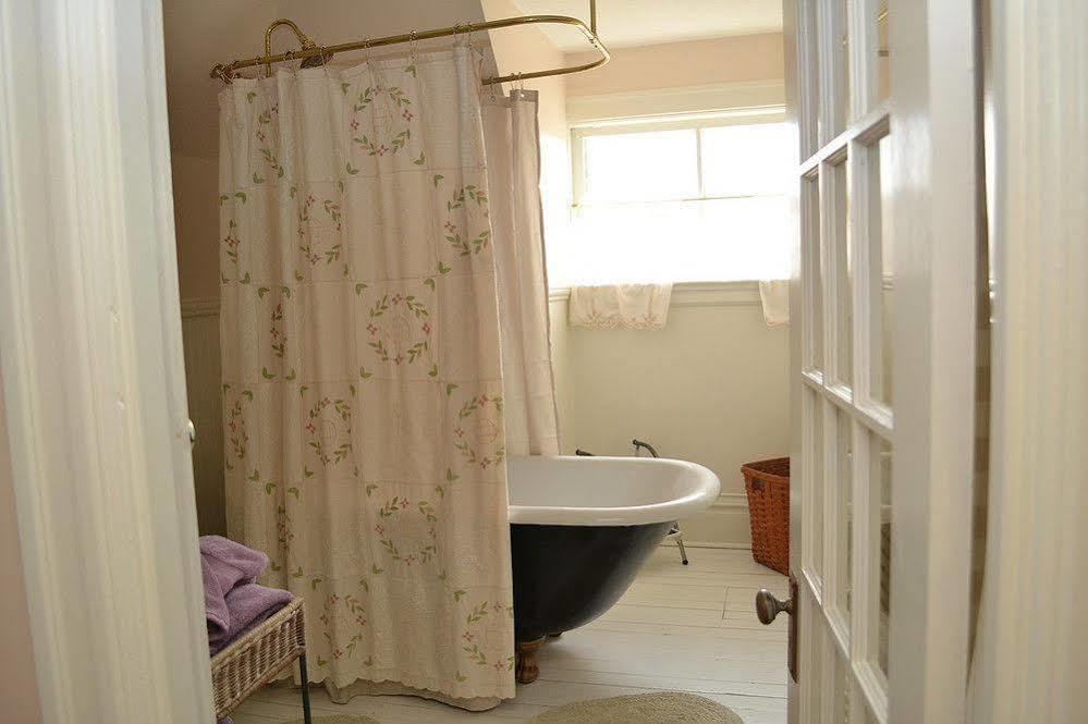 The Grand Anne Bed And Breakfast Keokuk Dış mekan fotoğraf